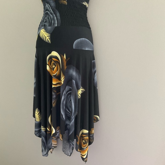 bold floral dress - Picture 7 of 12